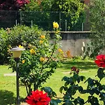 Lakes&hills Apartment Erba
