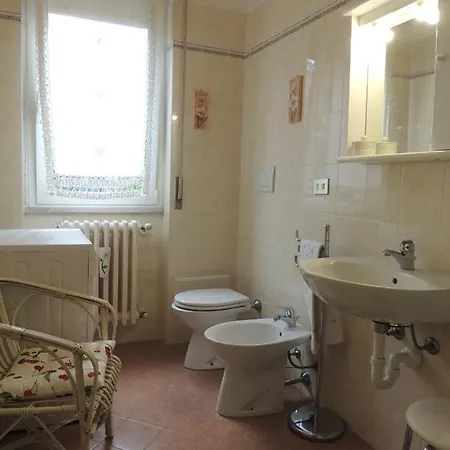 Lakes&hills Apartment Erba