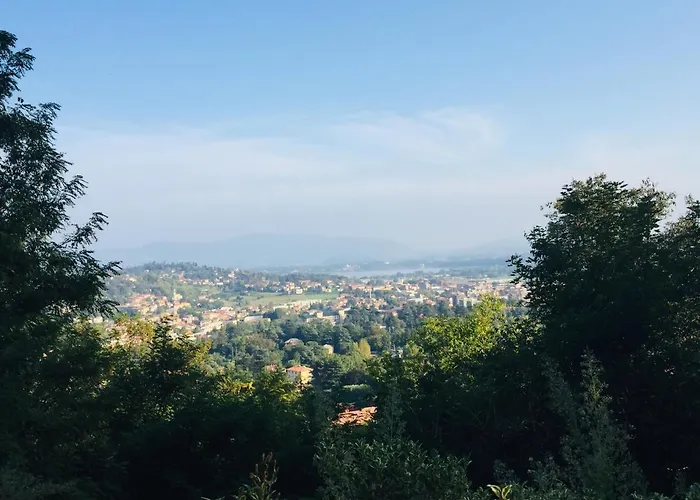 Lägenhet Lakes&hills Erba